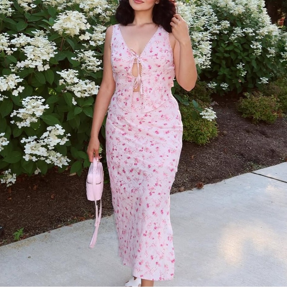 Floral Pink Sleeveless Maxi Dress